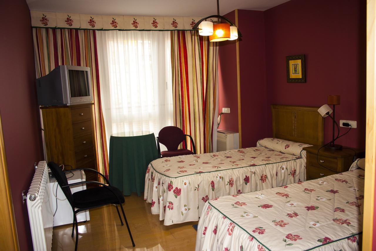 Hostal Arpa Ávila 외부 사진